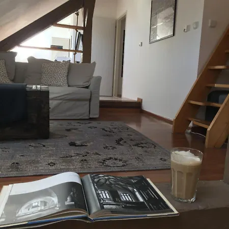 شقة Loft With A View