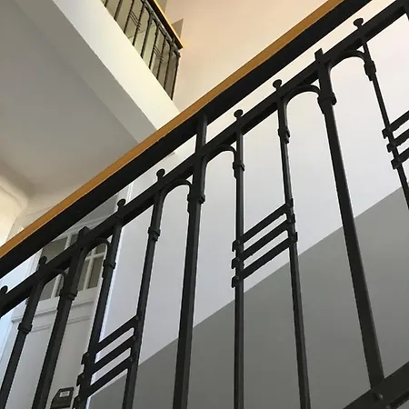 Loft With A View براغ